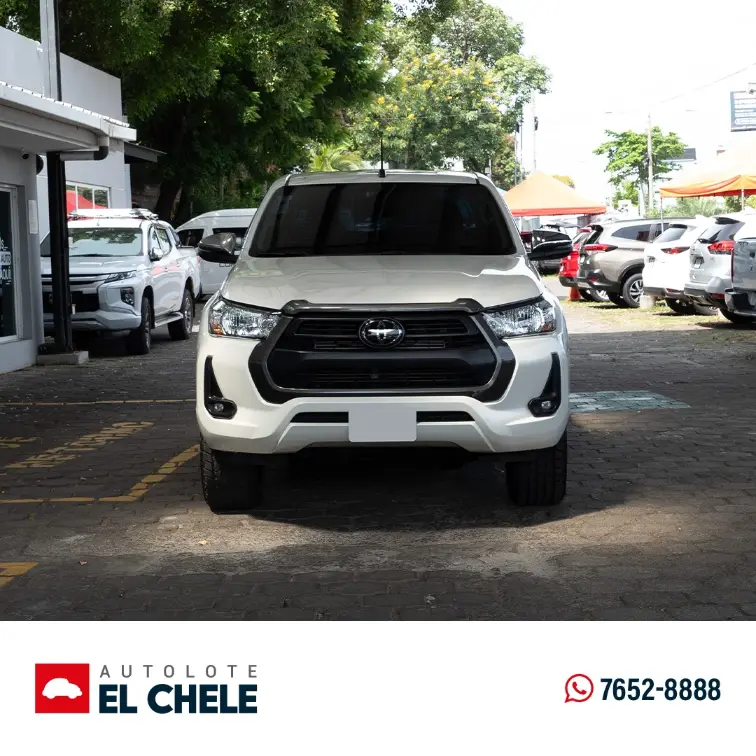 TOYOTA HILUX SR 2021 AUT DIESEL